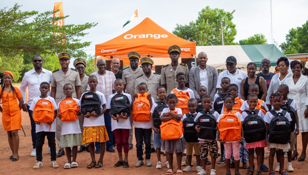 IMG-20231003-WA0016 La fondation Orange offre des kits scolaires à San Pedro