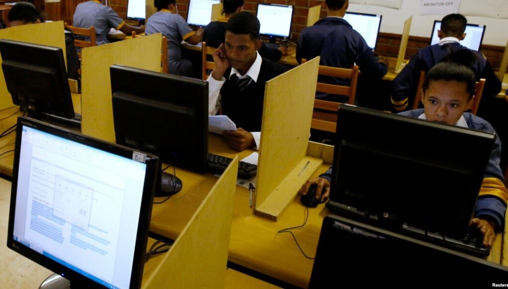 Somalie : les consommateurs appelés à se prononcer sur les prix de l’Internet